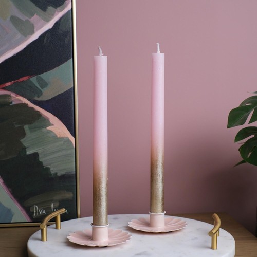 Pale pink glittery dinner - pale,