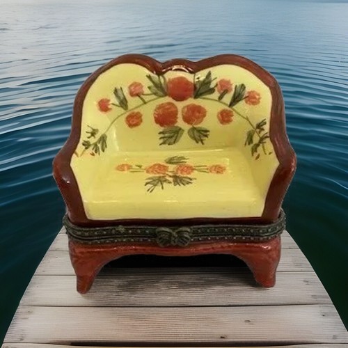 Hallmark trinket box antique - hallmark,
