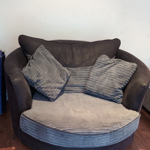 Seater grey black - 2, striped