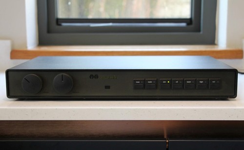 Naim nait amplifier with - 3,