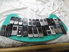 Job lot of 27 mobile phones 24