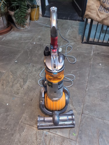 Dc24 multi floor dyson upright - dc24,