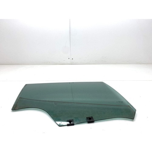 Renault clio window glass rear - clio,