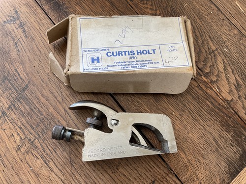 Record 077 shoulder plane - 077,