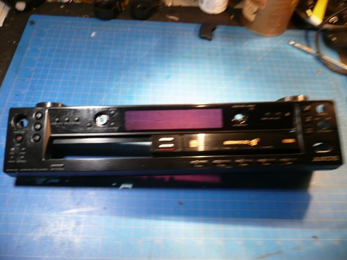 Sony rcd w500c - cd, changer