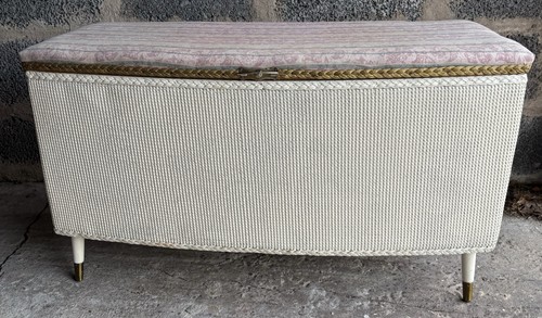 White vintage lloyd loom style - loom,