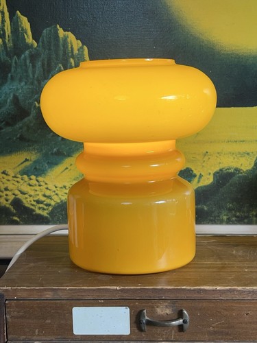 Vintage habitat space age - vintage,