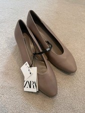 ZARA Leather Court Shoes Heels