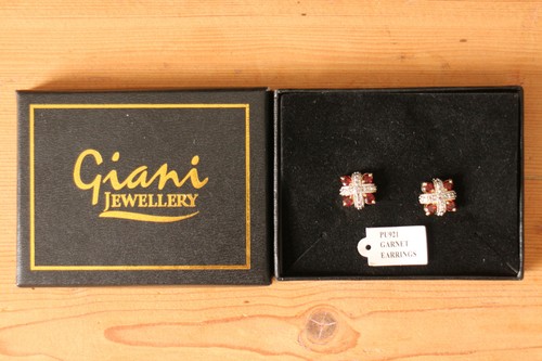 Garnet stud earrings giani - garnet,