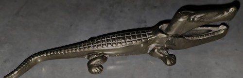 Vintage art deco solid brass - deco,