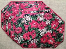 Vintage Set 6 Christmas Quilted Placemats & Napkins Poinsettias  Good Condition