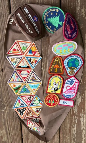 Vintage girl scout brownie - vintage,
