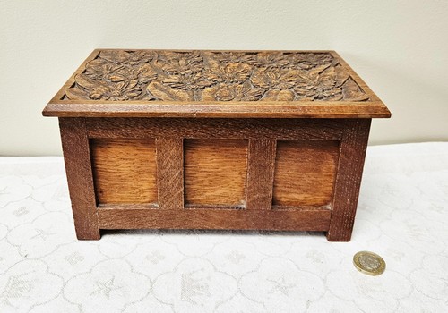 Hand carved wooden arts and - hand,