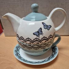 ​Elegant Butterfly & Lace