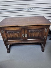Old Charm Unit with Cupboards