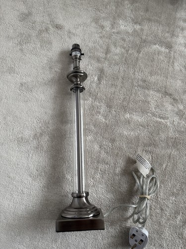 Laura ashley winston - laura, table