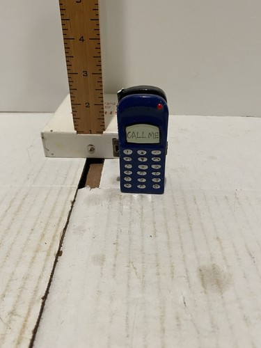 Vintage cell phone trinket - cell,