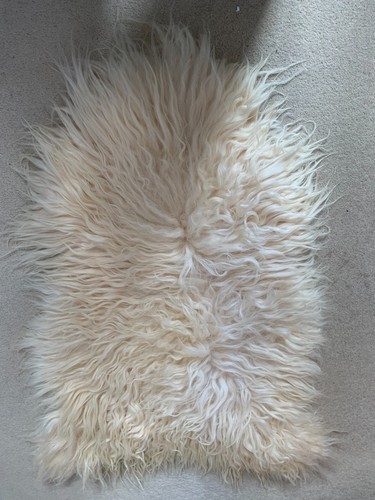 Genuine icelandic lambskin rug - lambskin,
