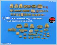 1/35 Redog - WWII  German  Army military bags. /h5