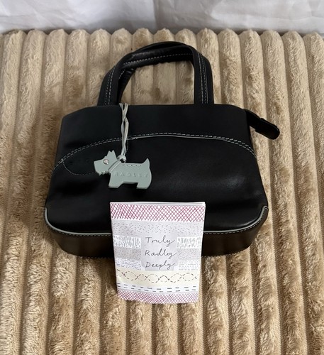 Black genuine leather - black,