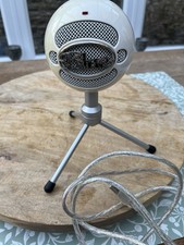 Blue Microphones 988000067 Snowball Ice USB Mic for Recording and Streaming