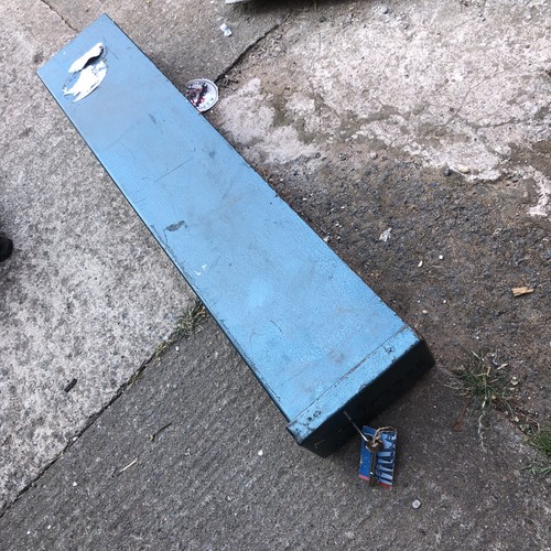 Underfloor wall safe lock - underfloor, in