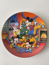 Disney Kenleys Prepering For The Festivities Mickey Minnie Christmas Plate 