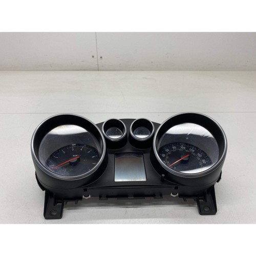 Vauxhall astra speedo clocks - astra,