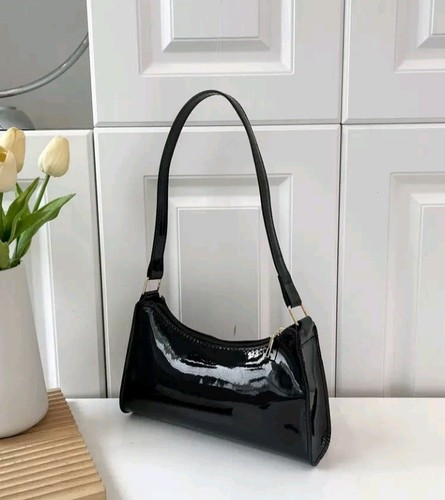 Black colour shoulder bag - colour,