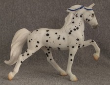 Breyer WalkAloosa Stablemate