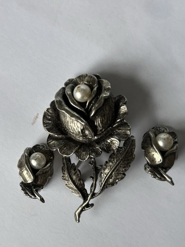 Vintage pewter tone - pewter,