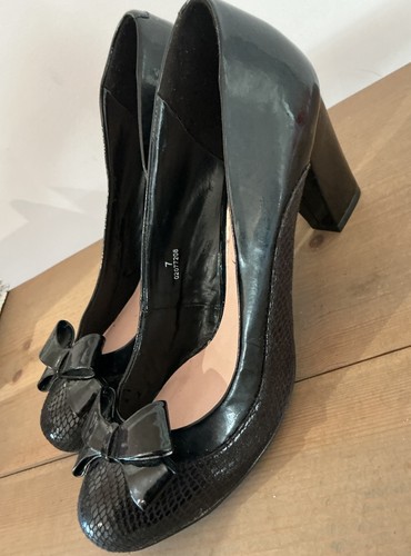 Black patent block heel - m&s,