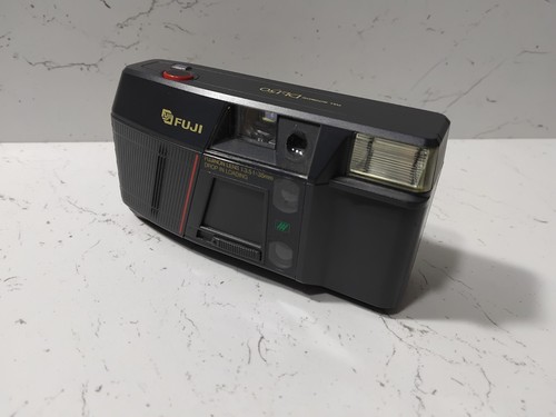 Fuji 150 35mm film camera - fuji, dl-150