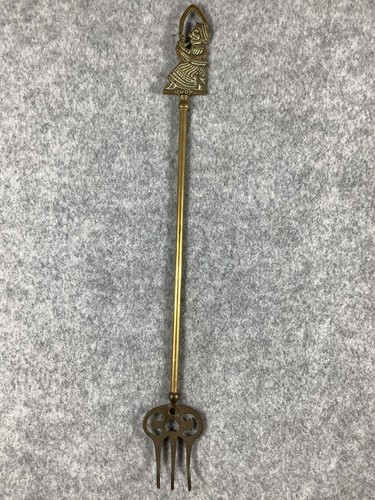 Brass toasting fork judy - brass,
