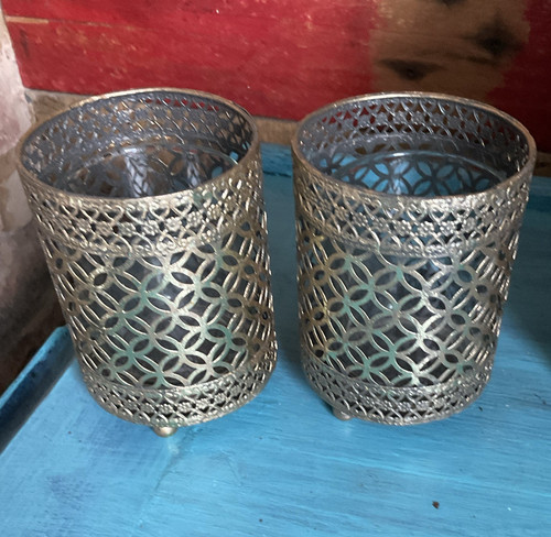 Vintage style geometric cutout - geometric,