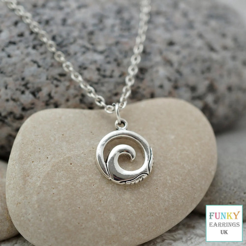 Silver ocean wave pendant - silver,
