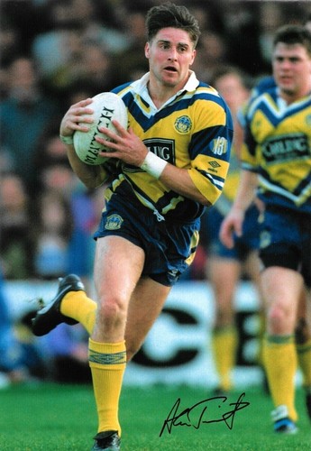 Alan tait holds the ball - alan,