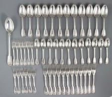 A Very Fine Paul Storr 12 Place Silver Canteen