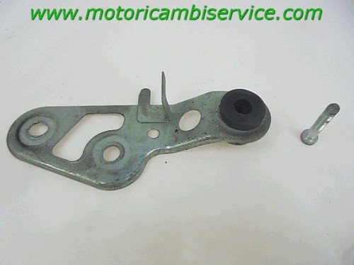 Lower exhaust manifold - lower, support