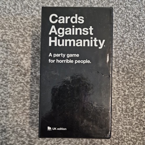 Cards against humanity board - against,