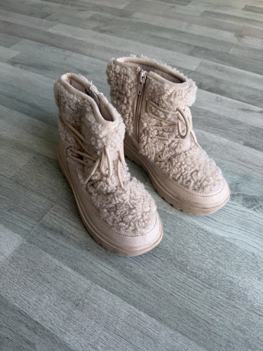 Girls cream boucle lace up - h&m,