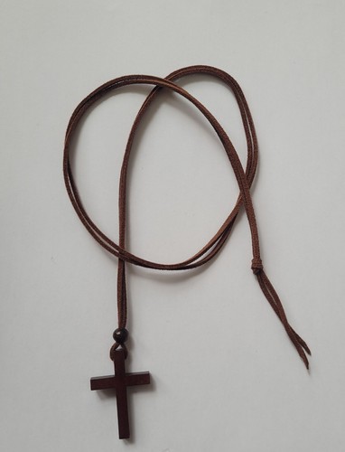 Necklace cross pendant