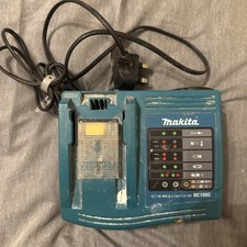 MAKITA 7.2V   18V Ni-MH & Li-ion BATTERY CHARGER UNIT UK PLUG Ref: DC18SC