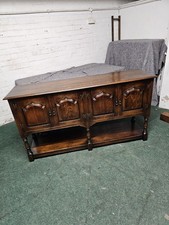 STUNNING SOLID OAK DRESSER