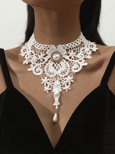 Black lace choker collar bib - black,