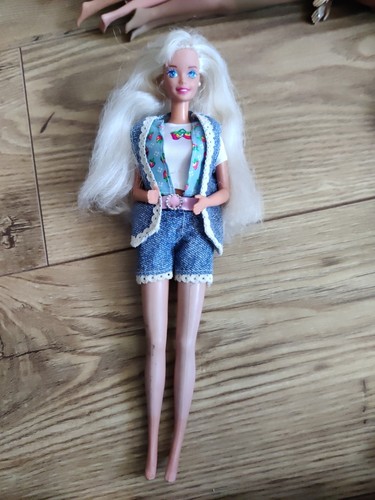 Shopping vintage barbie - shopping, doll