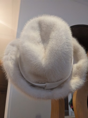 Vintage white fur hat - vintage,