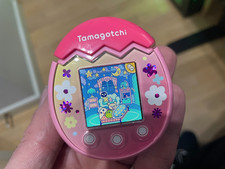Tamagotchi Pix Pet