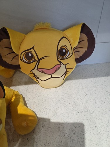 Simba cushion - lion,