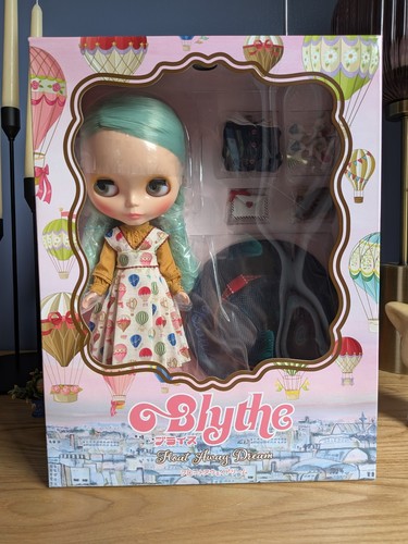 Blythe genuine good smile - genuine,